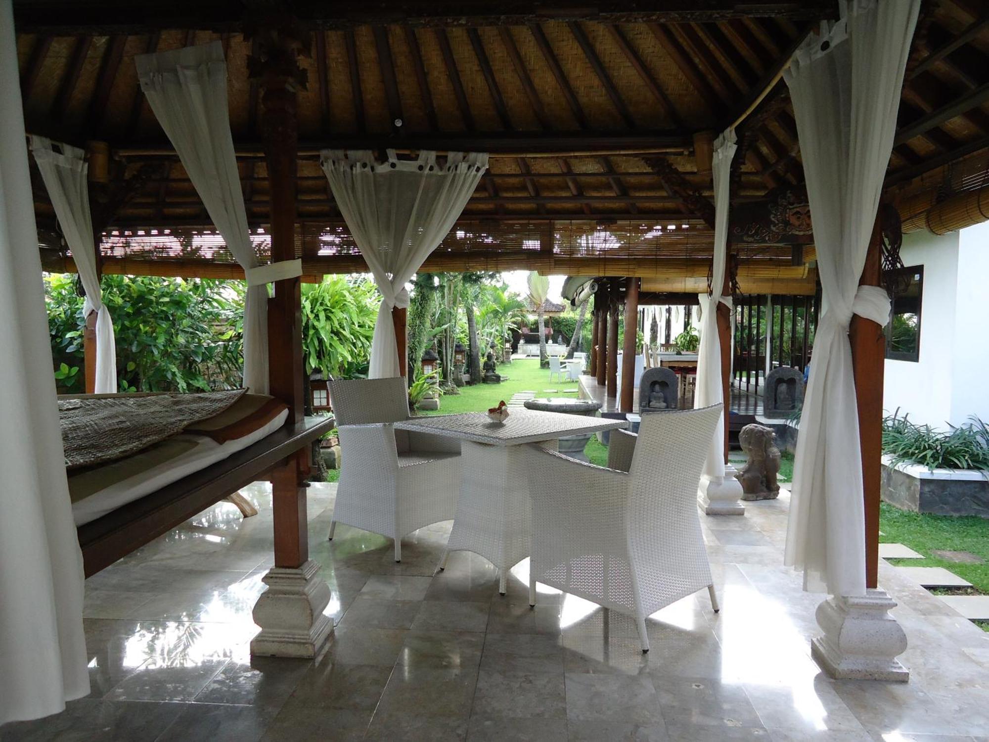 Hotel Puri Ayu à Canggu Chambre photo
