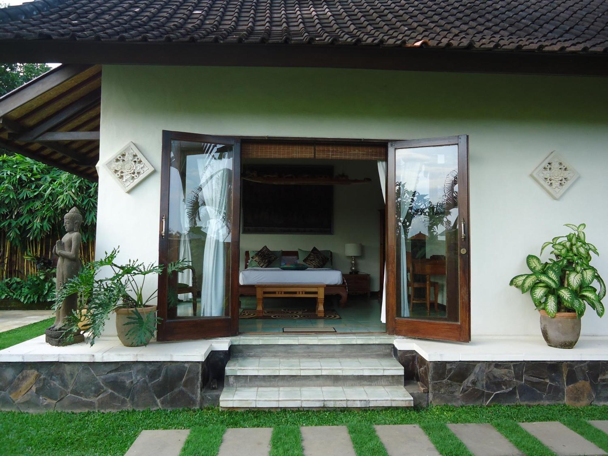 Hotel Puri Ayu à Canggu Chambre photo