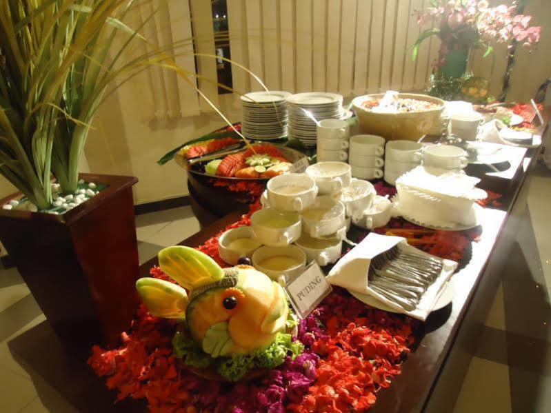 Hotel Puri Ayu à Canggu Extérieur photo